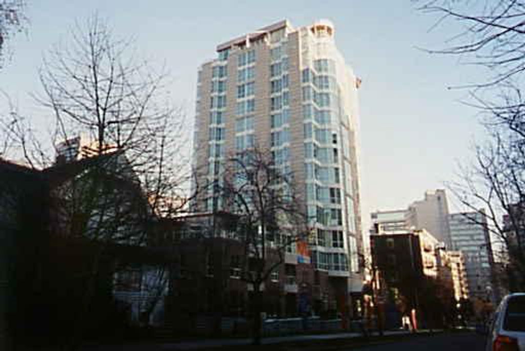 listing image 1104072976369453080