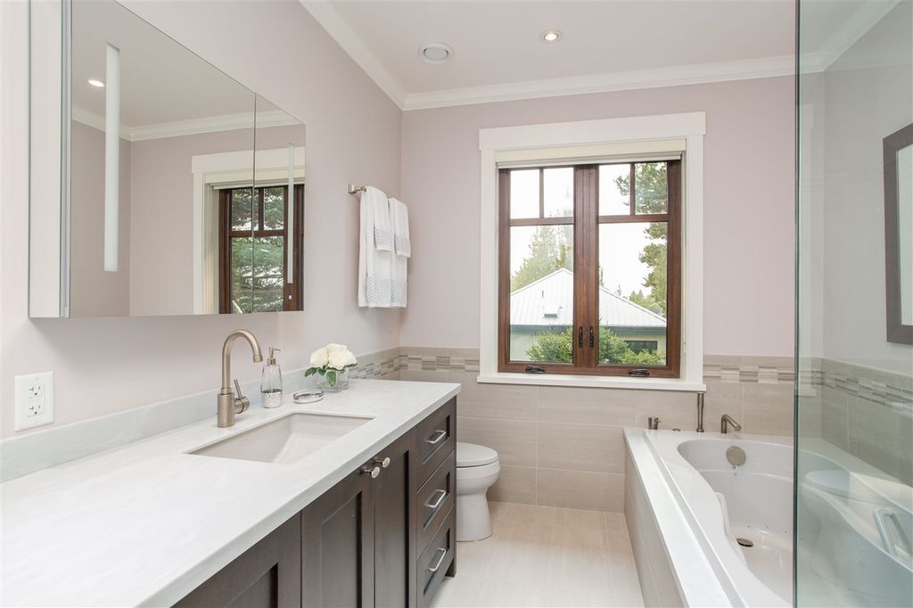 listing image 1106848050729301169