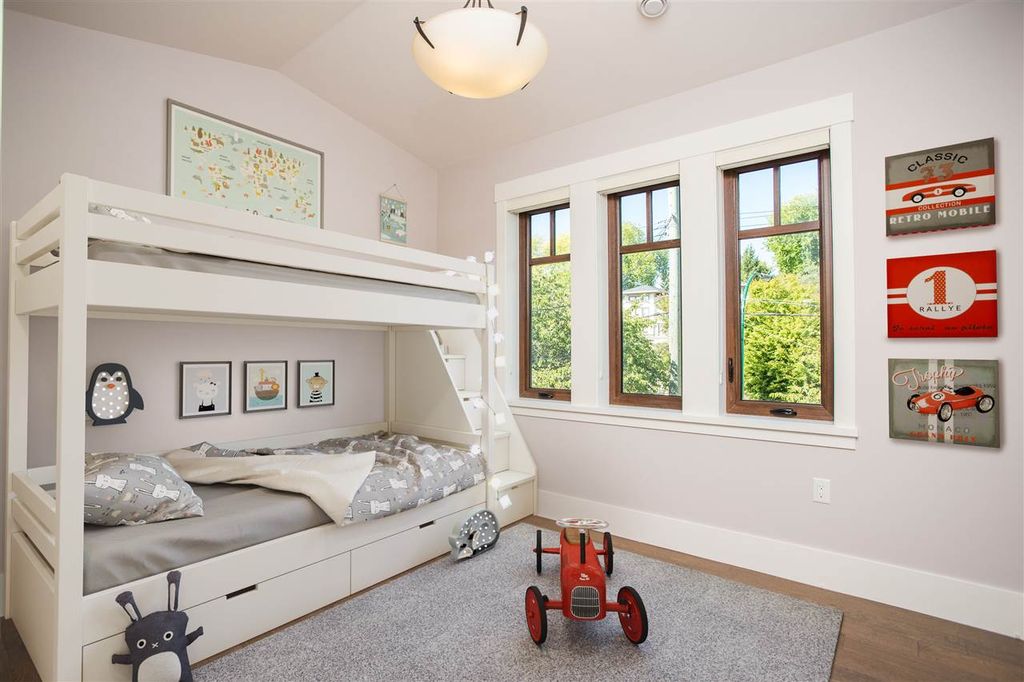 listing image 1108284160427717632