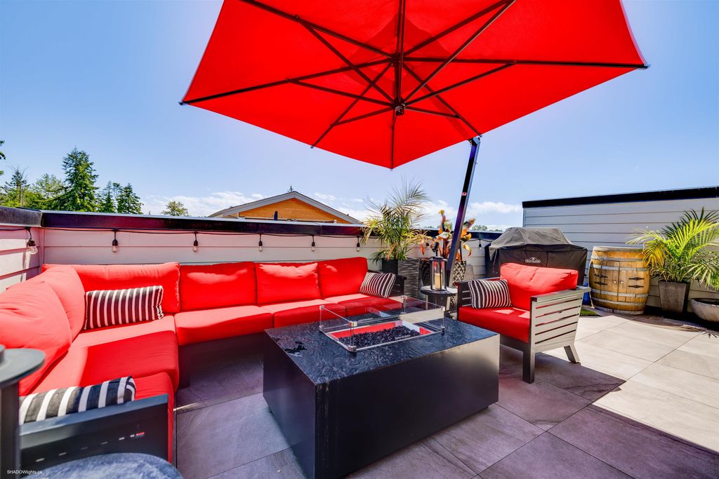 listing image 1102752871769872175