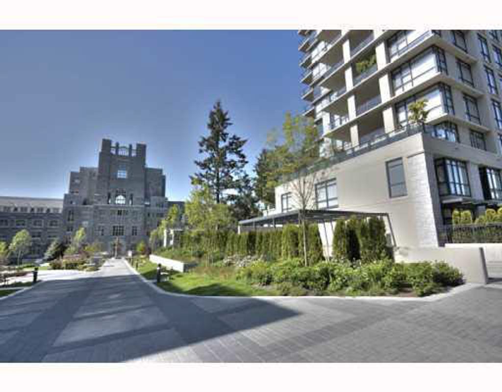 listing image 1100815549825049252