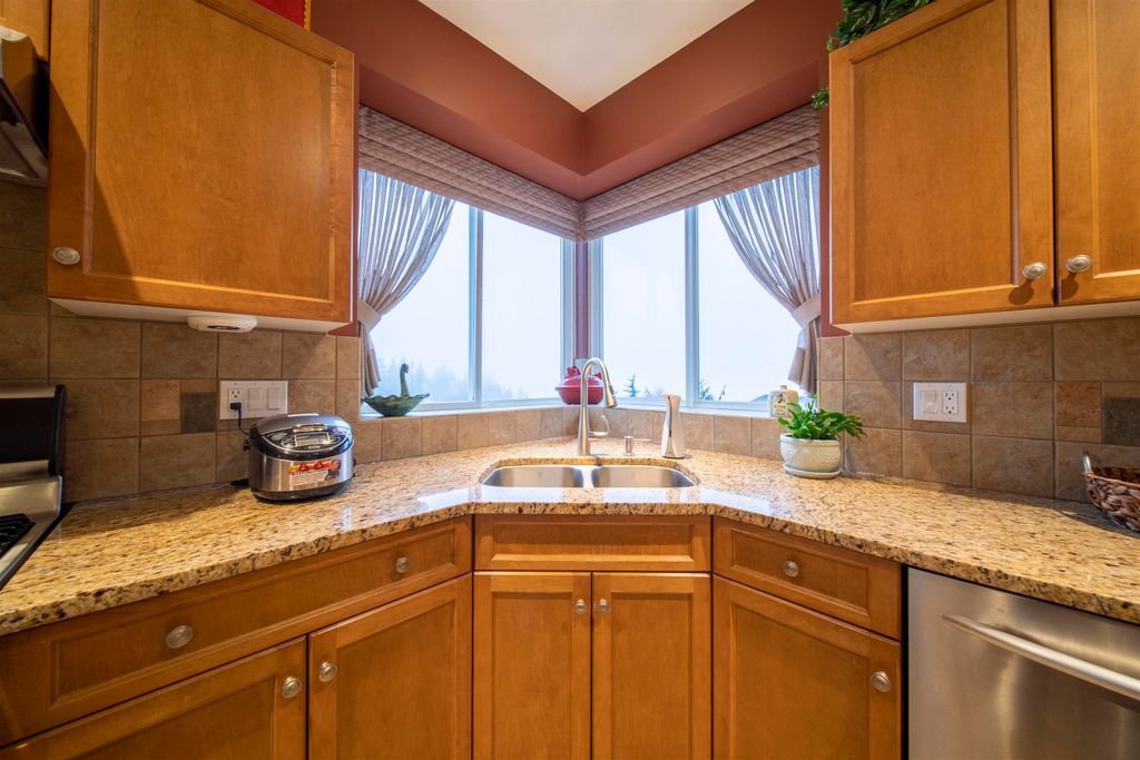 listing image 1103942022874239822