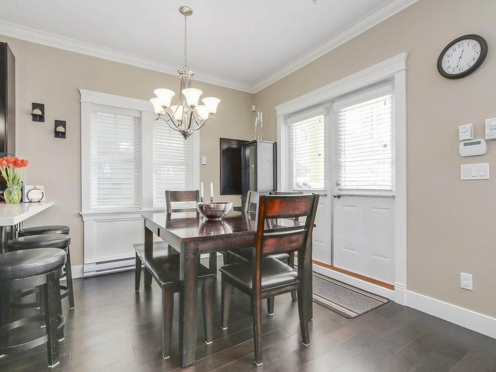 listing image 1106851361167005444