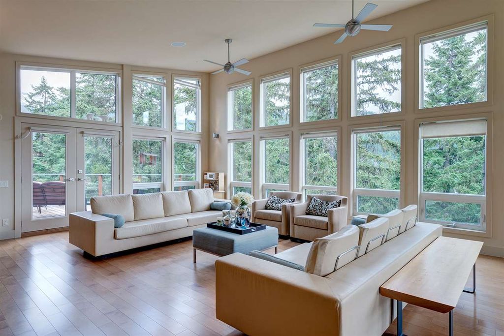 listing image 1100431933894562134