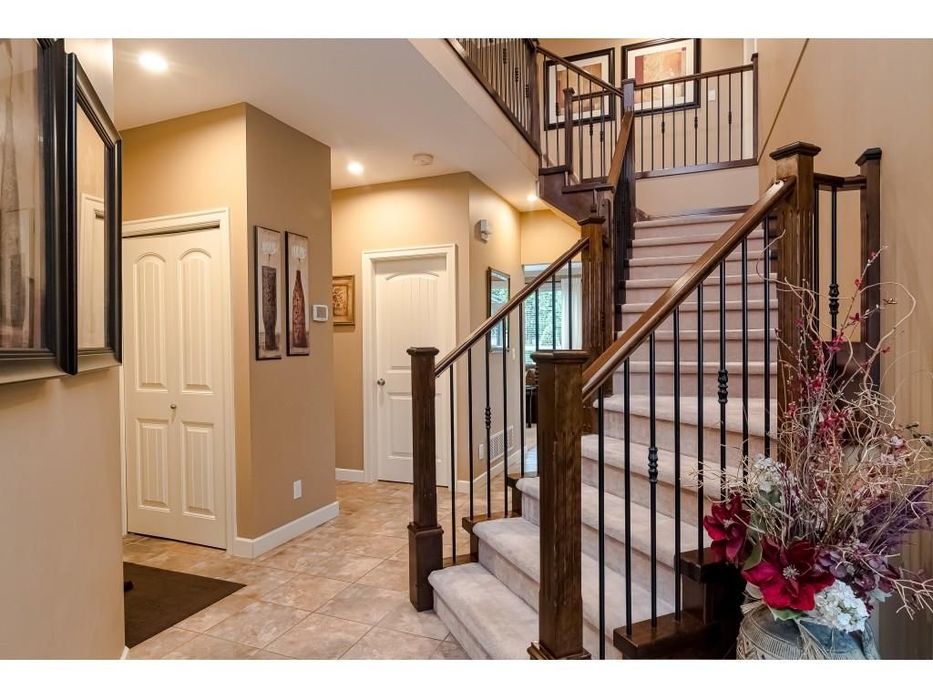 listing image 1102341874772090363