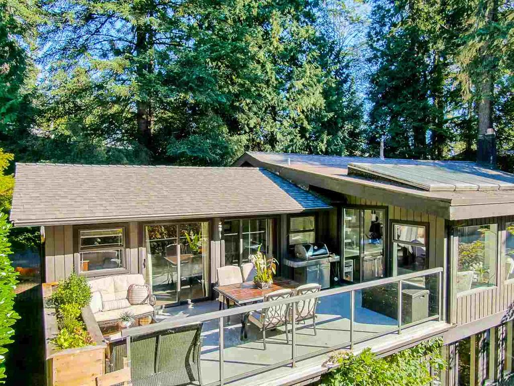 listing image 1107015036065472708