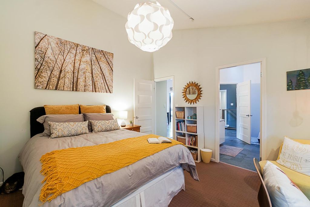 listing image 1108857328386014729