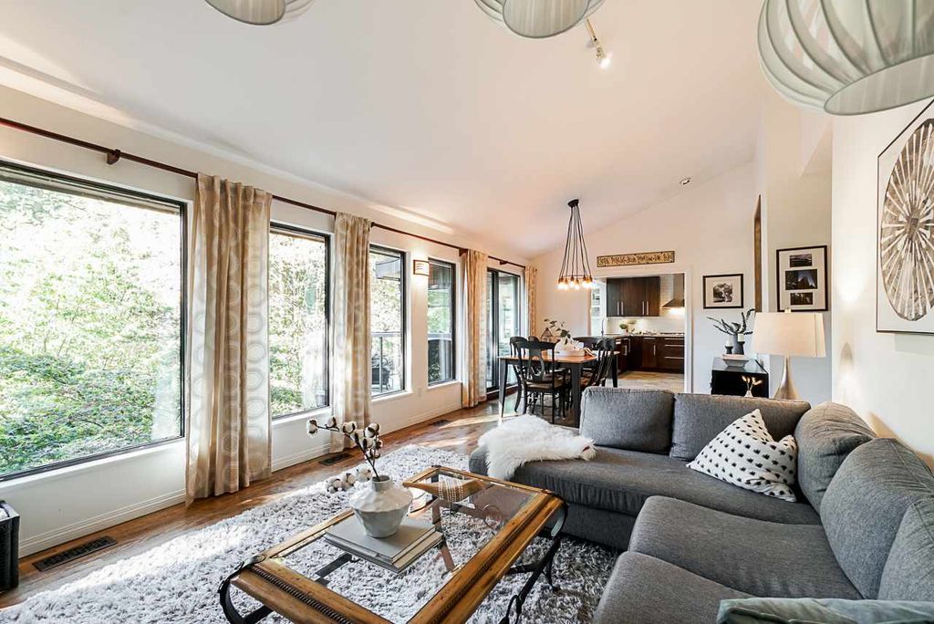 listing image 1104651840287119540