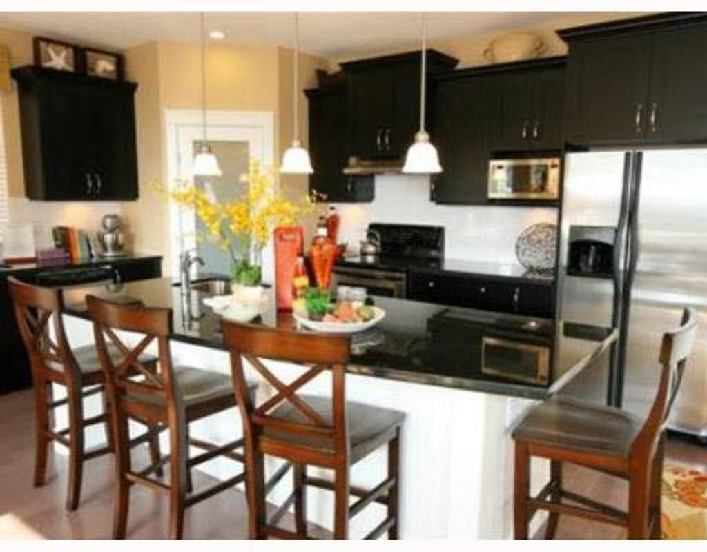 listing image 1101335352094735771