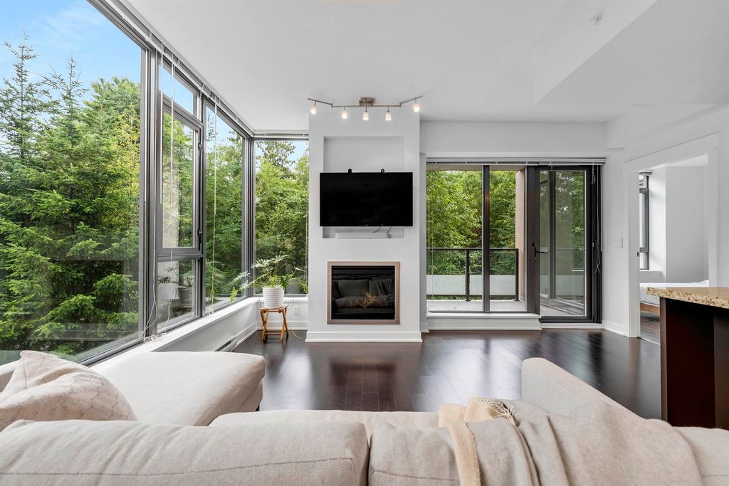 listing image 1105935231748911070