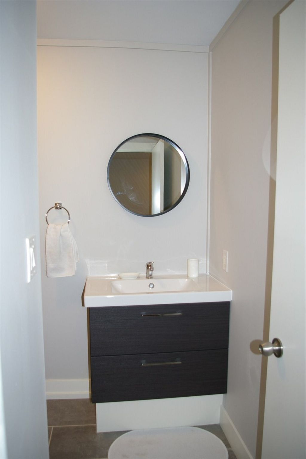 listing image 1103324135163130449
