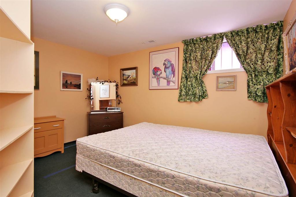 listing image 1104008891304166108