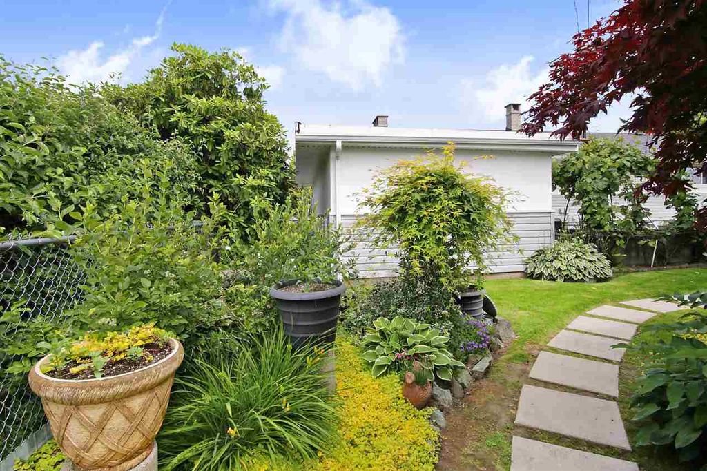 listing image 1103851948356290409