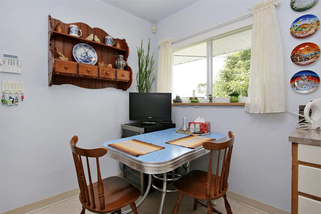 listing image 1100535268560930015