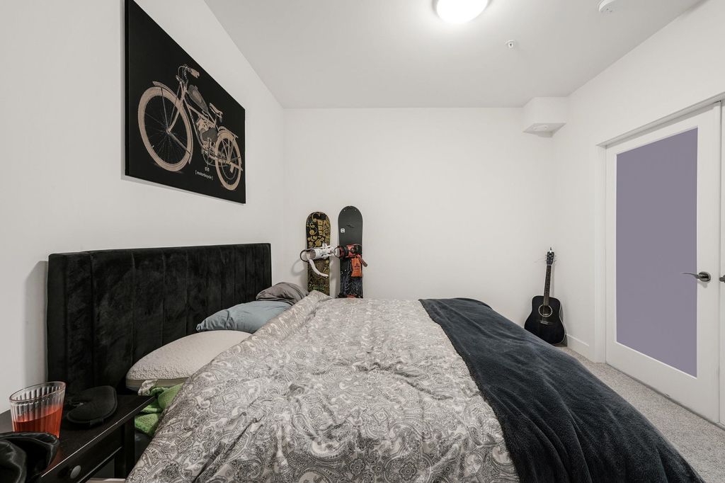 listing image 1108839410831799179