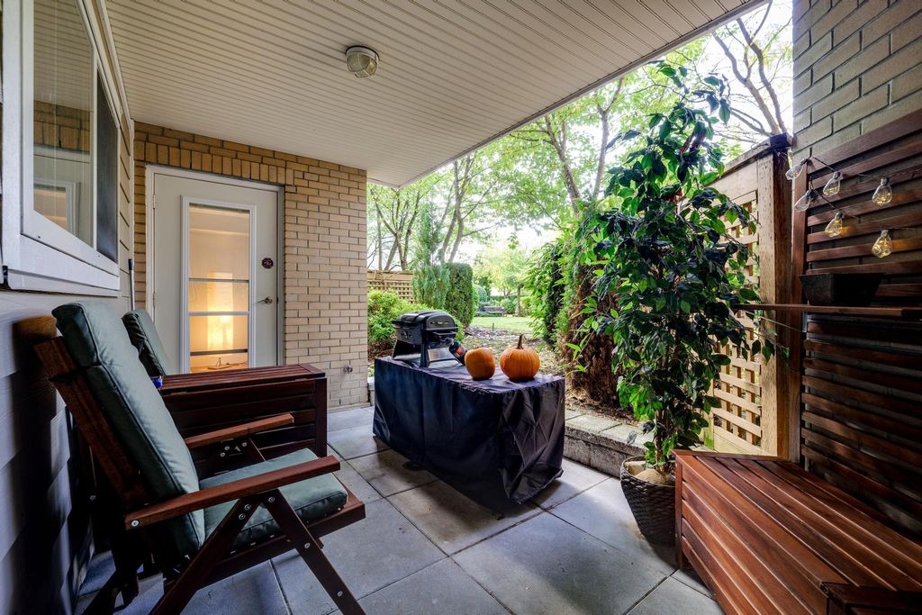 listing image 1108193980462073977