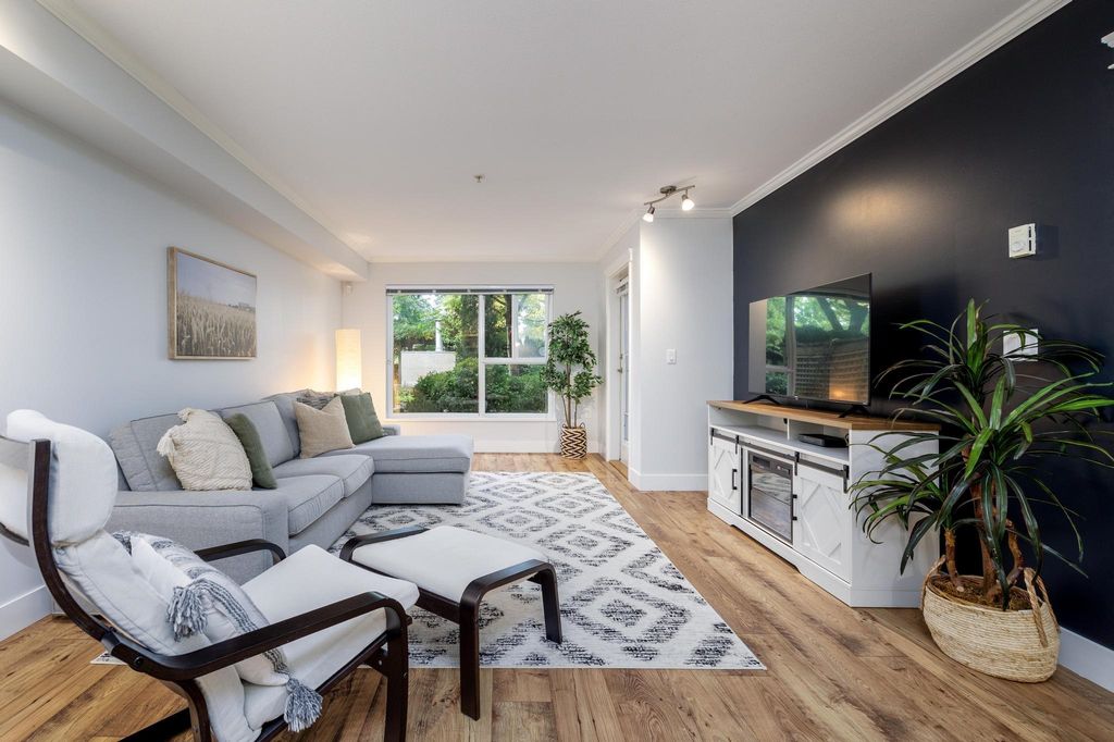 listing image 1106485691513865044