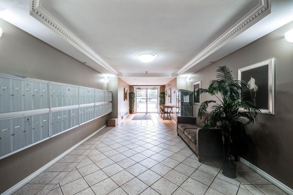 listing image 1101191166153738825