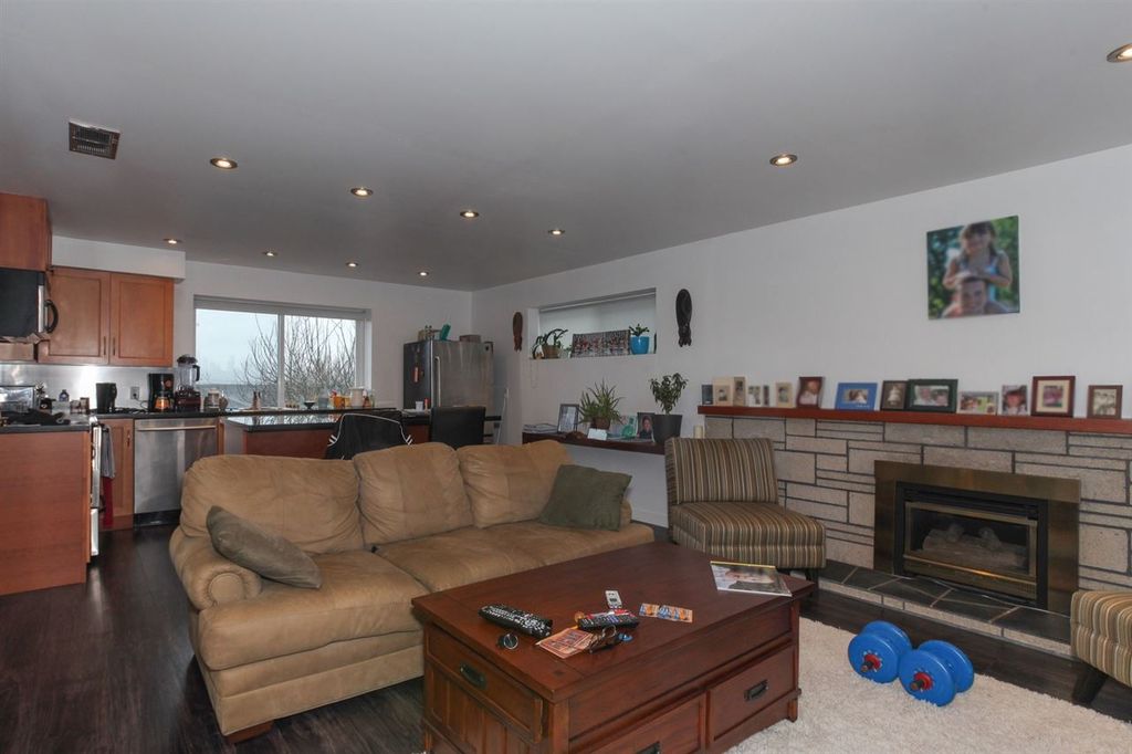 listing image 1107199485035266835