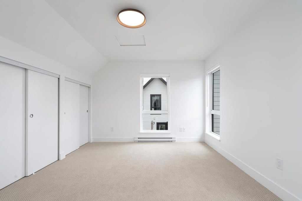 listing image 1107160677808628592