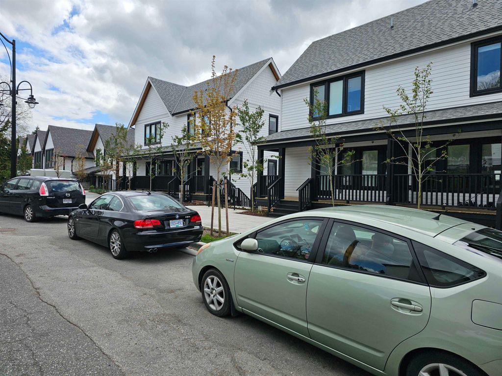 listing image 1103154720108186622