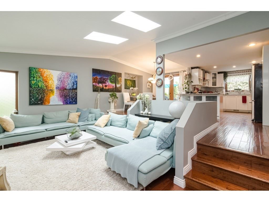 listing image 1109253564558112476