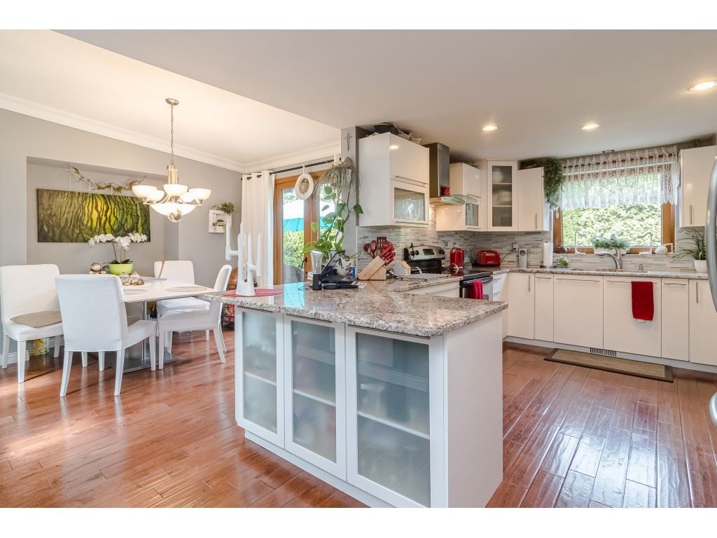 listing image 1105955038946274142