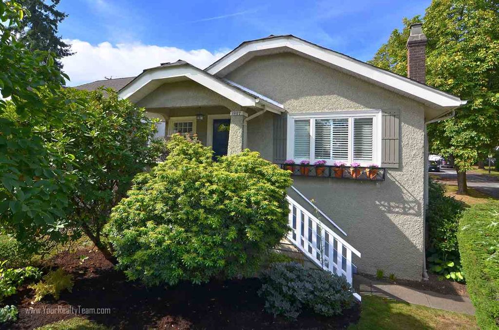 listing image 1103925059303300580