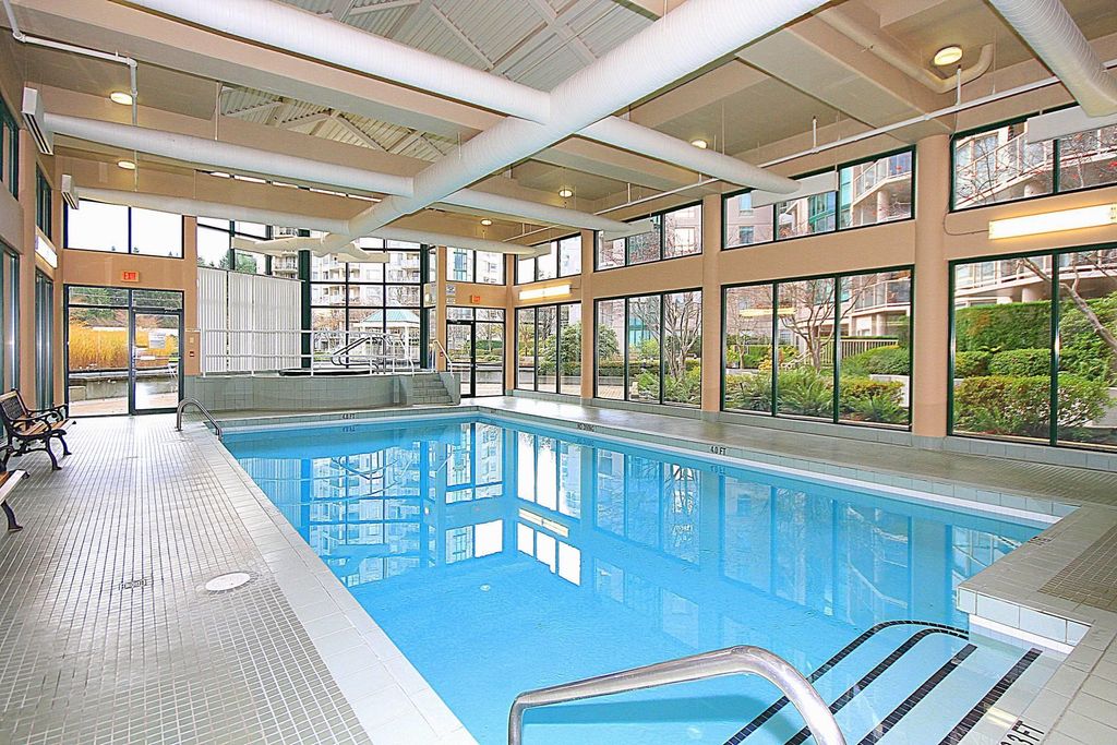 listing image 1103491843141402734