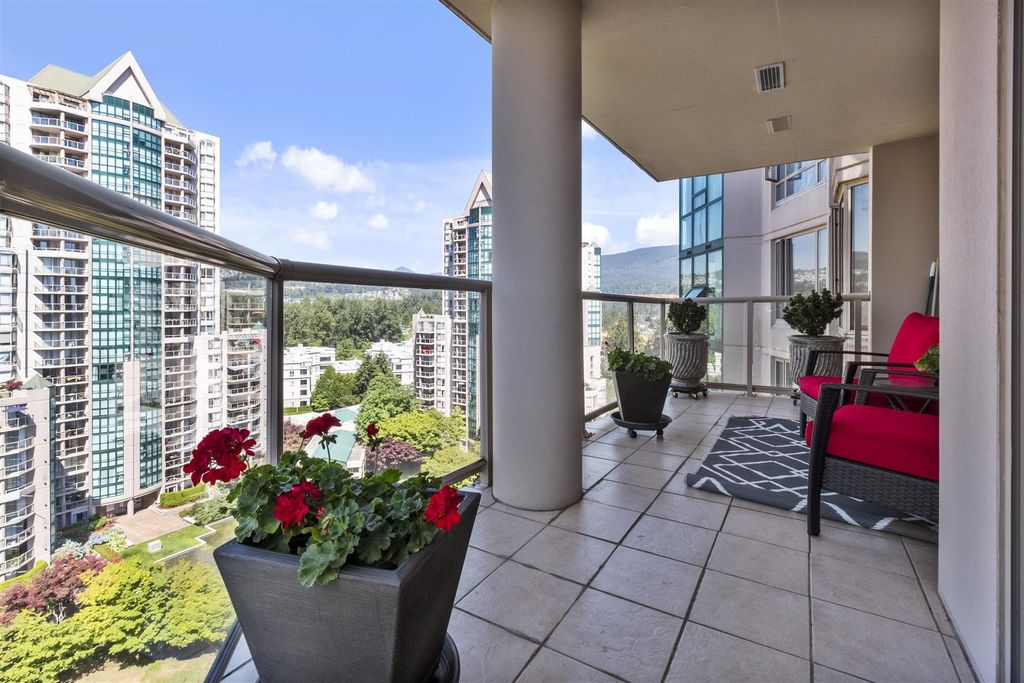 listing image 1105258875558232677