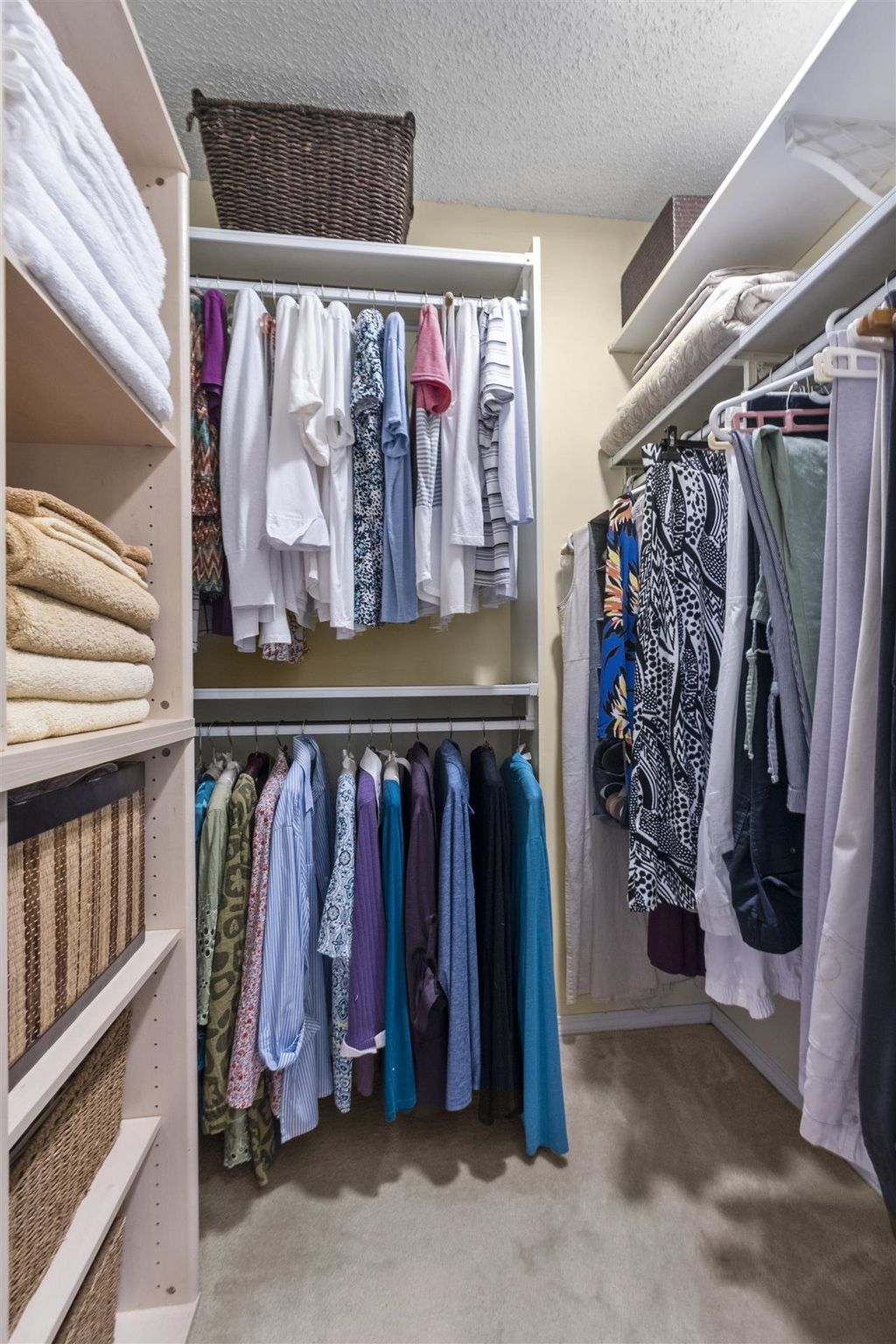 listing image 1104971046564237589