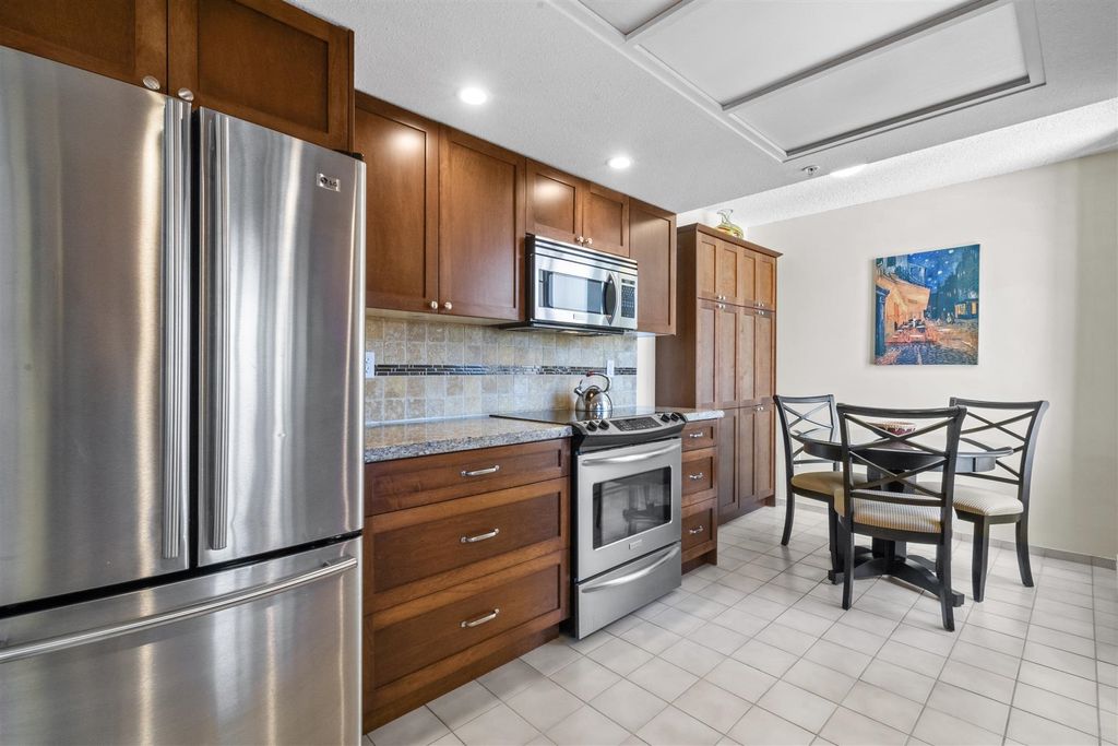 listing image 1104456942646424542