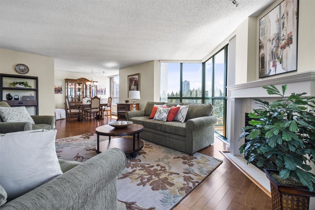 listing image 1105873060040811317