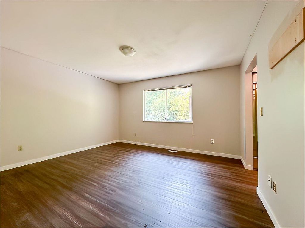 listing image 1109241850978656227