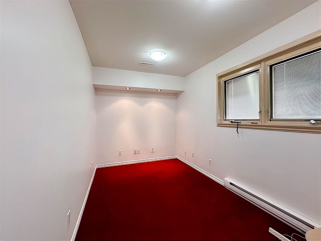 listing image 1103826623630694361