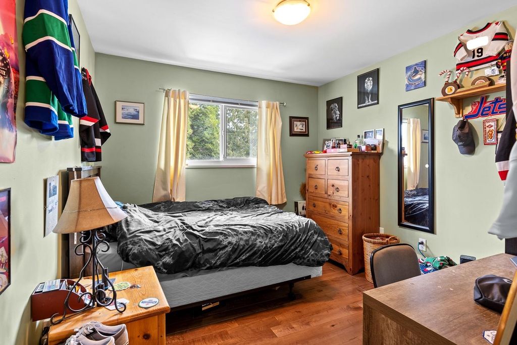 listing image 1102613353314605269