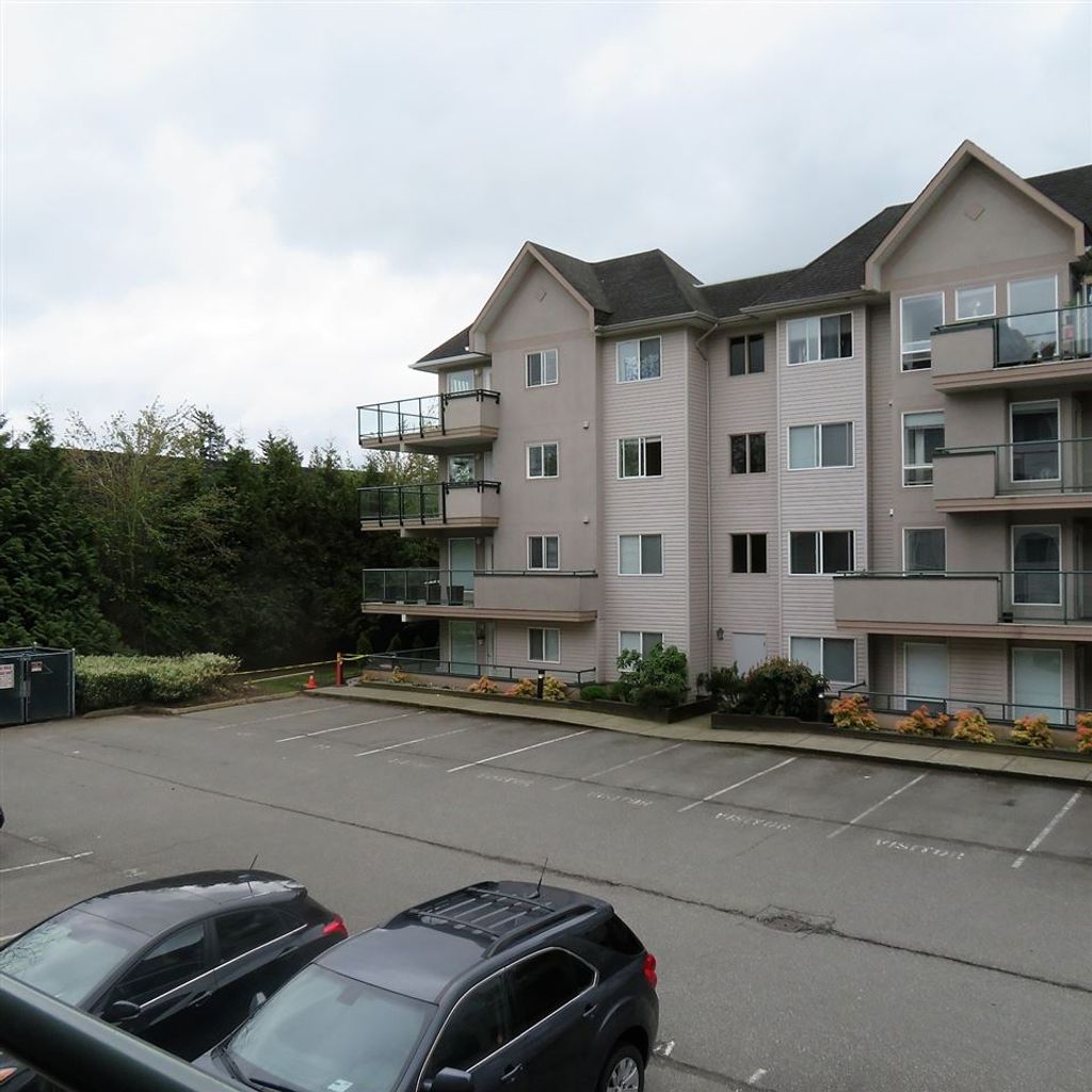 listing image 1103761899737998703