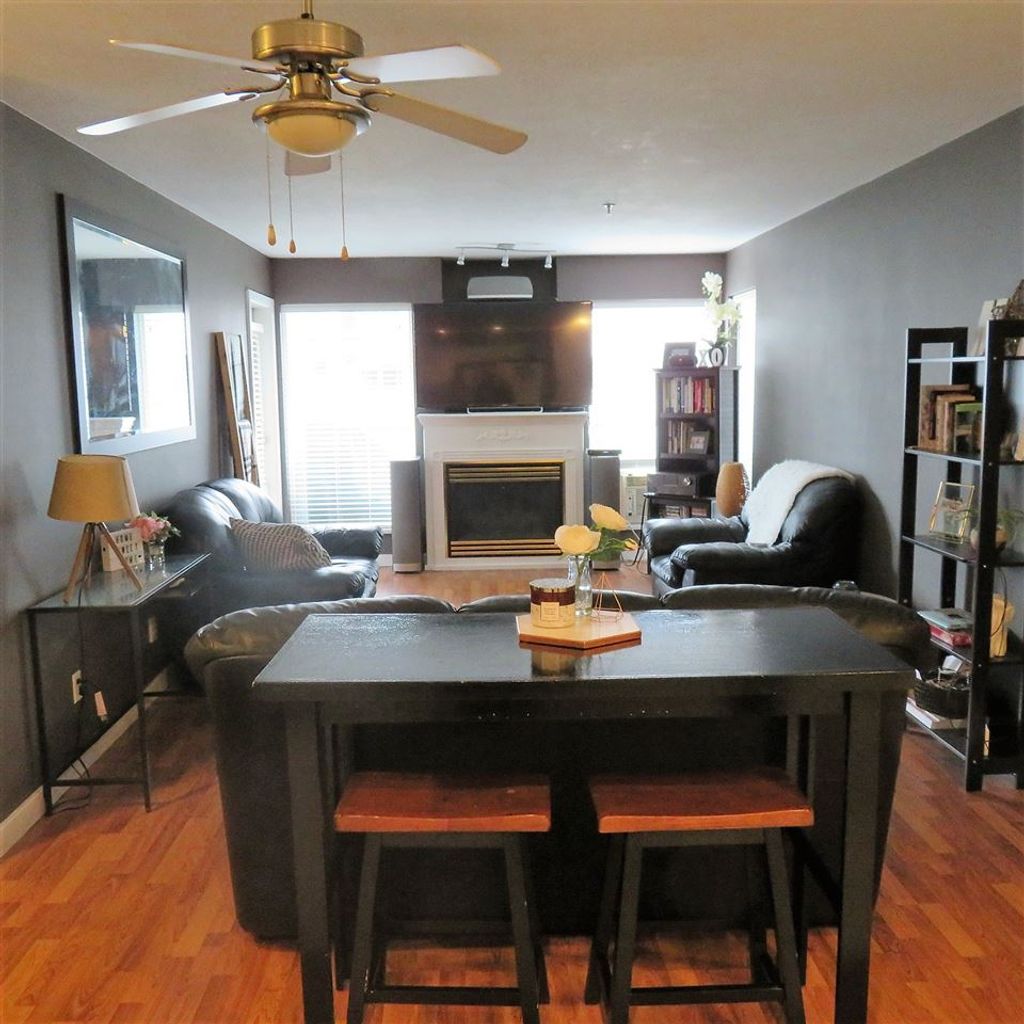 listing image 1108093458860598750