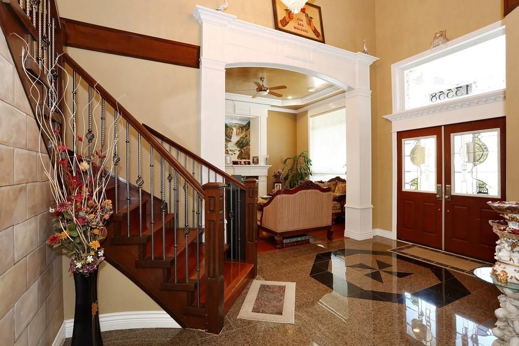 listing image 1109685978040494232