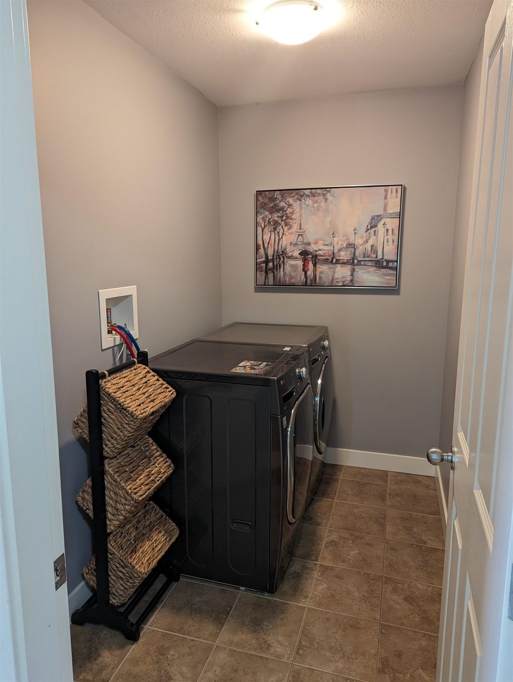 listing image 1100644137076224569