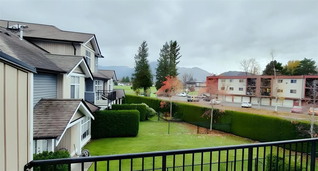 listing image 1104805879042786791