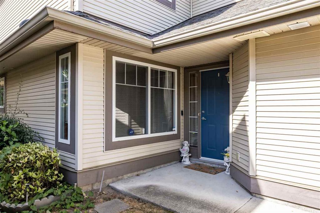 listing image 1102852584612991700