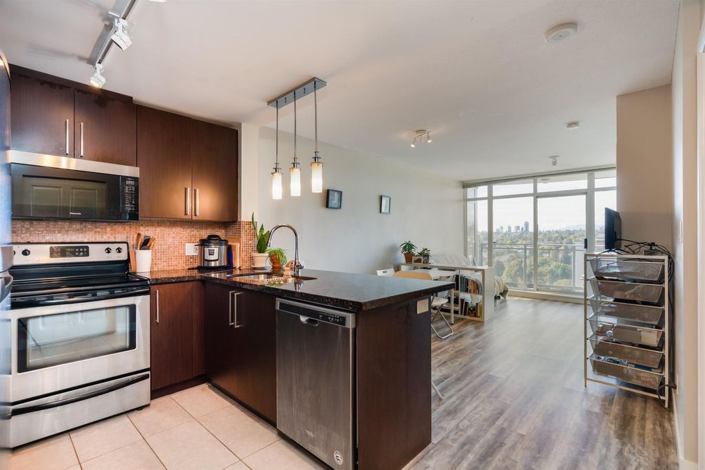 listing image 1104363760497740490