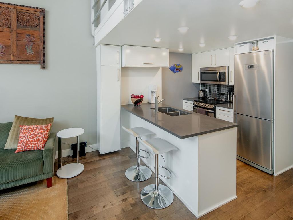 listing image 1106160606063511151