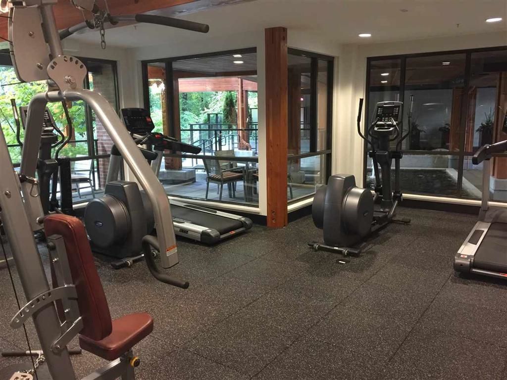 listing image 1106984063172040763