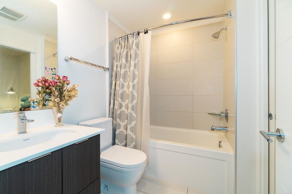 listing image 1104179934002454713