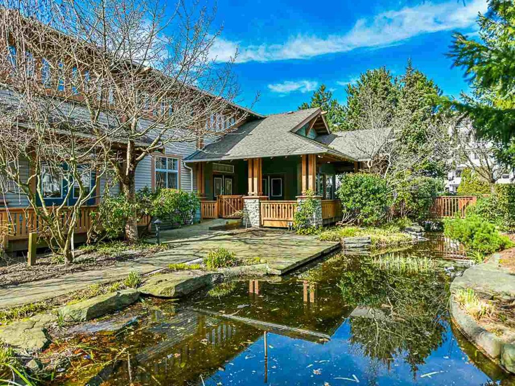 listing image 1107867770174600131