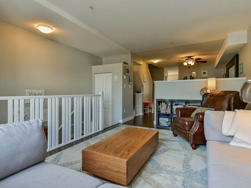 listing image 1101798641210591988