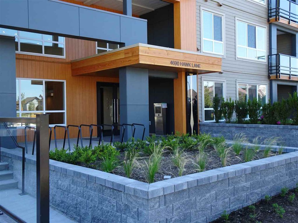 listing image 1103168953604032252