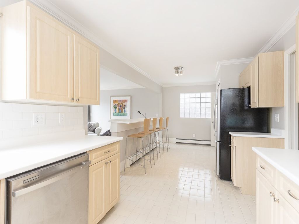 listing image 1101932550864085985